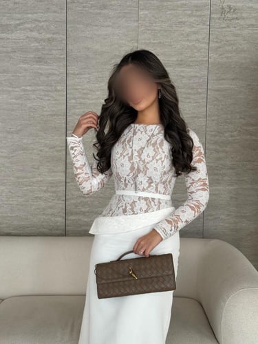 فستان دانتيل فرنسي