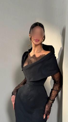 فستان أسود باربي & دانتيل