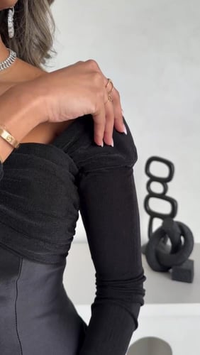 فستان أسود ميكادو