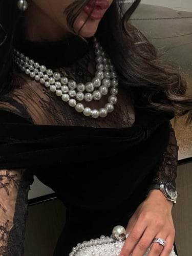 فستان مخمل كوري & دانتيل &