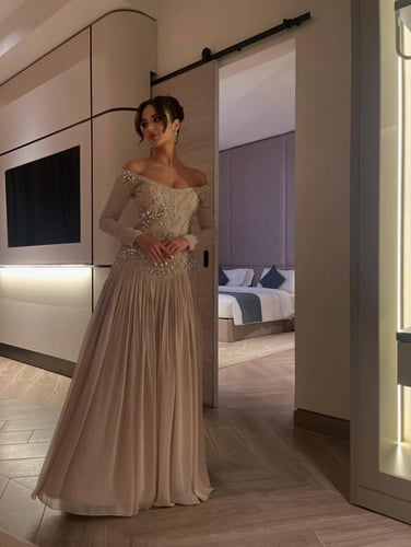 فستان سهرة باربي دبل كلوش