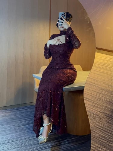 فستان سهرة برغندي