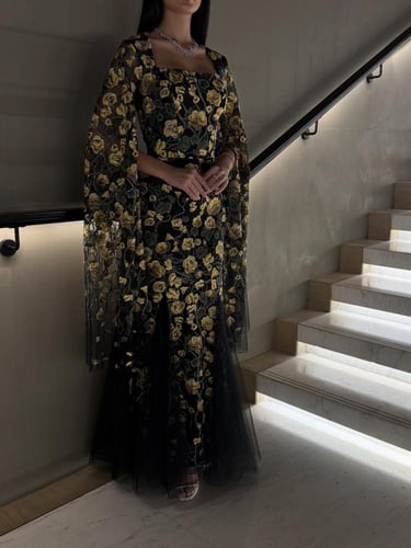 فستان تل مطرز