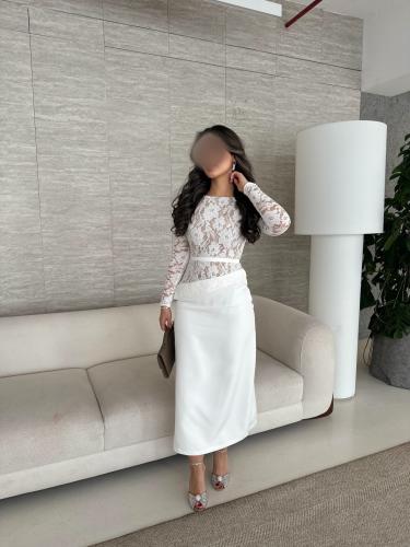 فستان دانتيل فرنسي