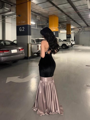 فستان مخمل كوري