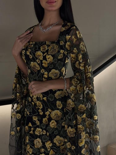 فستان تل مطرز