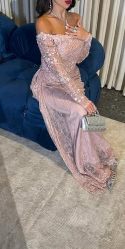 فستان سهرة دانتيل فرنسي