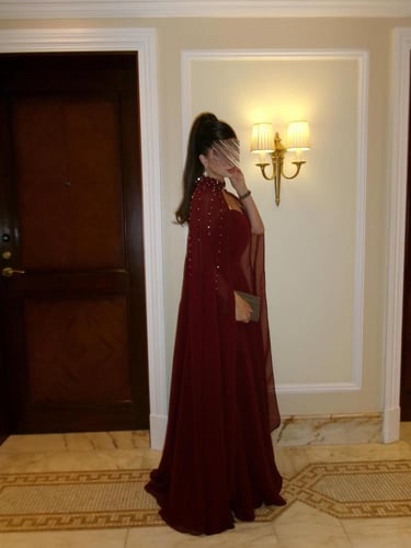 فستان سهرة جورجيت مع شال