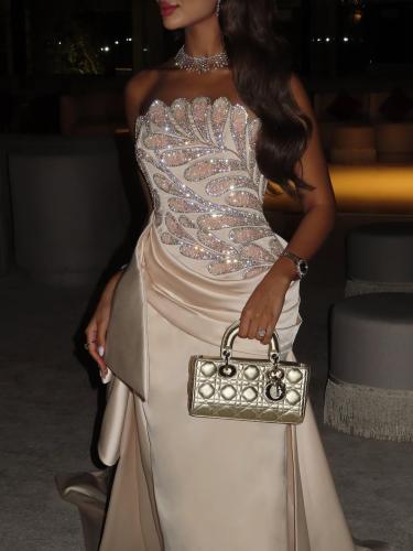 فستان سهرة ميكادو