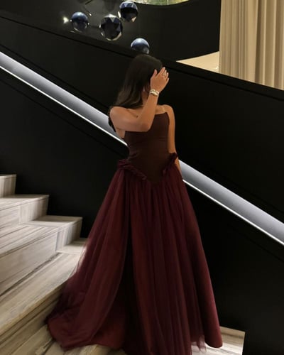 فستان سهرة برغندي