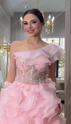 فستان سهرة جازار