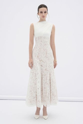 فستان دانتيل ميدي