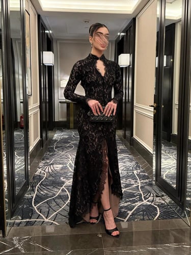 فستان أسود دانتيل