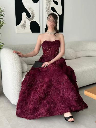 فستان سهرة كلوش مورد