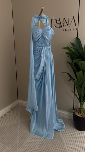 فستان ناعم سماوي انيق