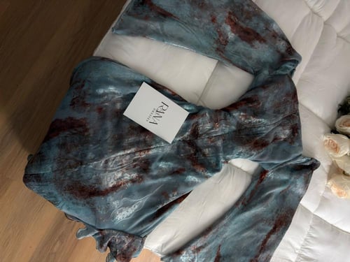 فستان أنيق بتفاصيل شيفون جميلة