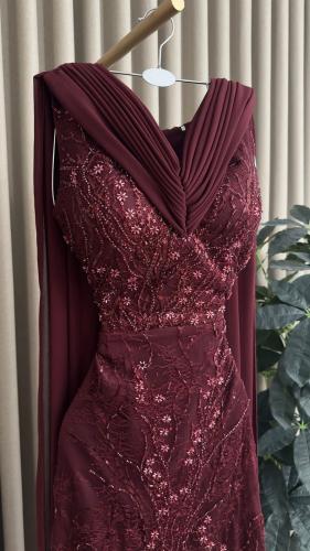 فستان سهره عودي فخم مطرز