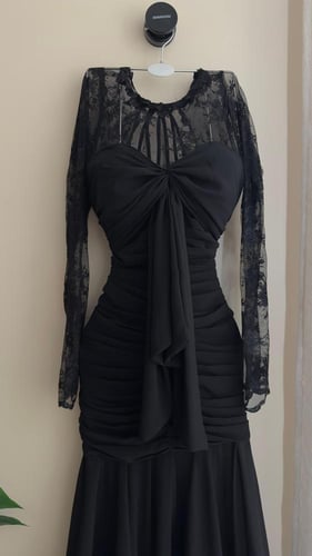 فستان ناعم دانتيل مع شيفون انيق