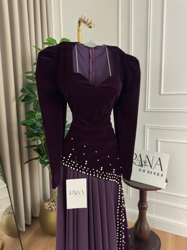 فستان مناسب للسهرات الراقية