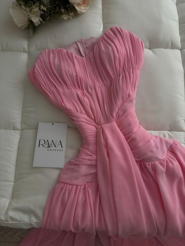فستان وردي ناعم انيق