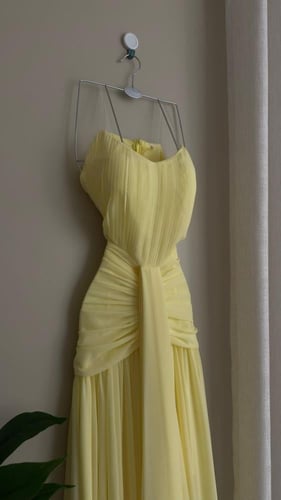 فستان وردي ناعم انيق