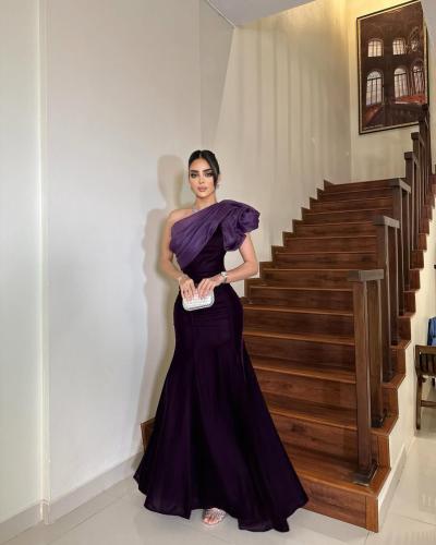 فستان سهره ناعم باربي مع اورجنزا