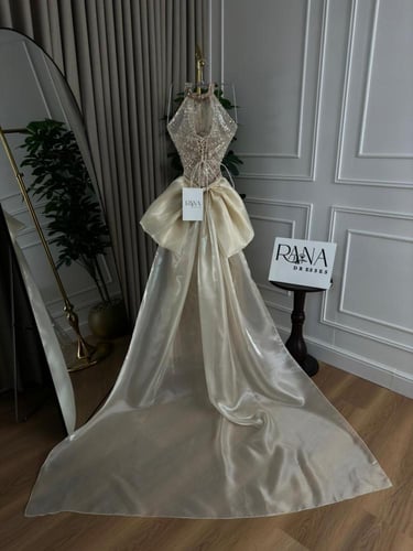 فستان شامبين ملكي