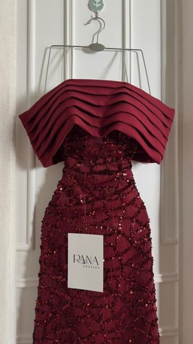 فستان أوف شولدر خمري أنيق