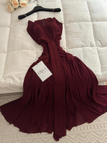 فستان وردي ناعم انيق