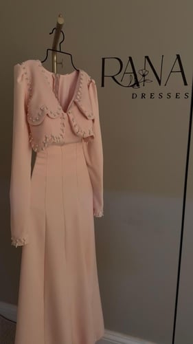 فستان مطرز فخم