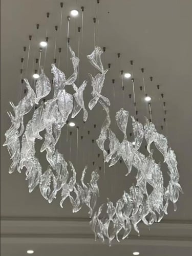 A remarkable modern chandelier based in its design...