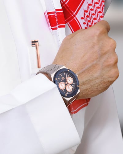 ساعة رجالية ماركة دايموند هيل فضي أزرق مينا ازرق م...