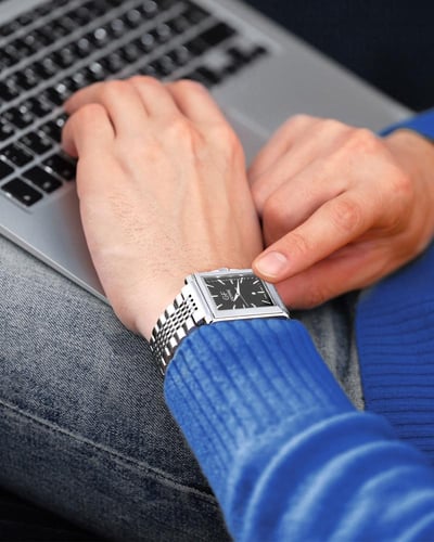 ساعة رجالية ماركة جي اف صناعة سويسرية موديل GF8097...