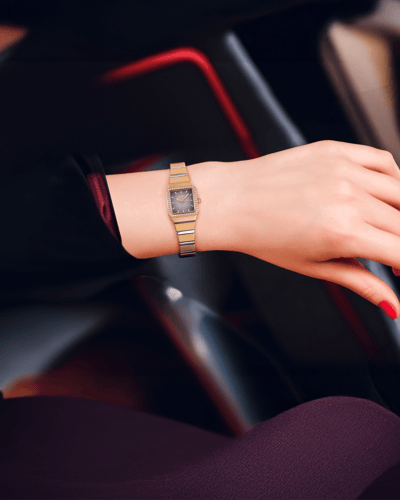 ساعة نسائية ماركة V19.69 ذهبي مينا رمادي موديل GP1...