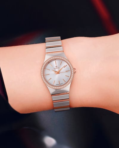 ساعة نسائية ماركة بنفيت فضي روز مينا فضي موديل BNT...