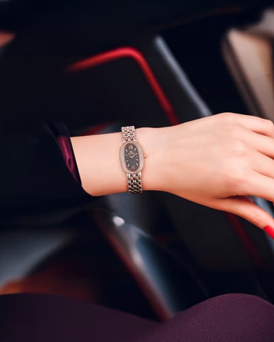 ساعة نسائية ماركة بنفيت فضي روز مينا رمادي موديل B...