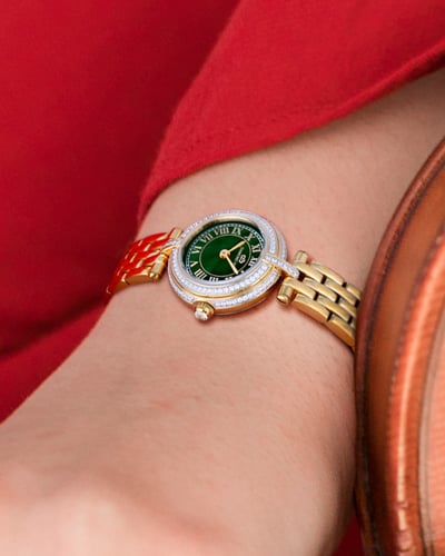 ساعة نسائية ماركة دايموندهيل ذهبي مينا اخضر BJ1700...