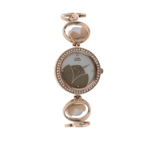 ساعة تيتان نسائي Titan Karishma Silver White Dial...