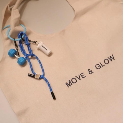 Move & glow