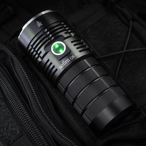 كشاف سوفيرن Q8 برو