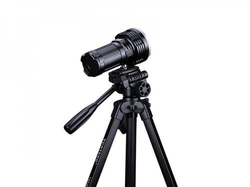 كشاف فينيكس LR50R