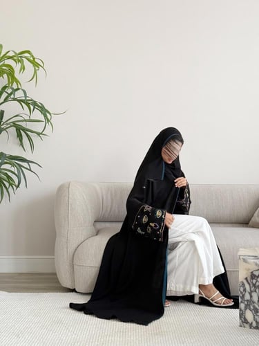 عين ونجمة - كلوش