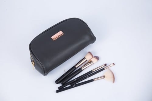 طقم فرش داروج 12 فرشة + شنطة جلدية لون اسود ww176