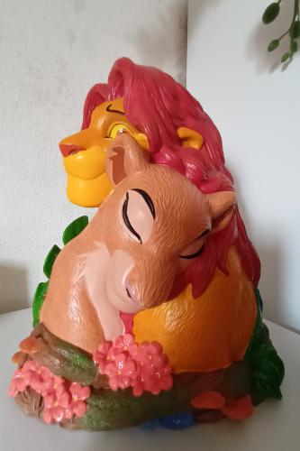 تحفة الاسد الملك