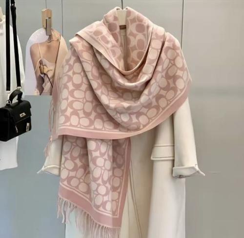 سكارف كشميري كوتش طبق الأصل