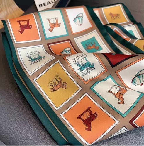 سكارف هيرمز متعدد الاستخدامات