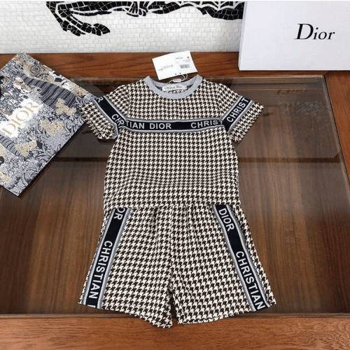 بدلة ديور ولادي