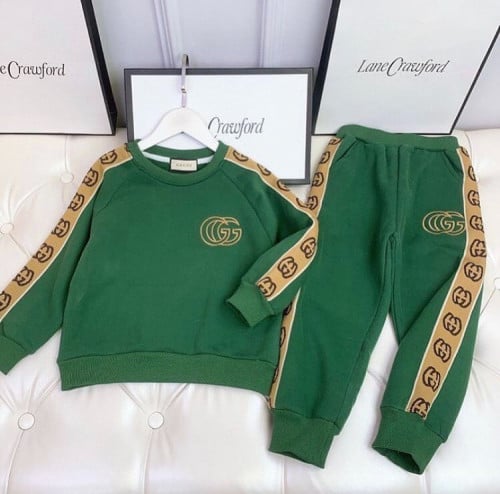 بدلة قوتشي صوف