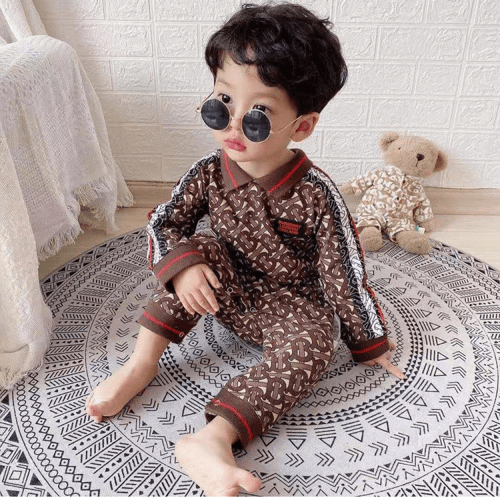 افرول بيربري ولادي