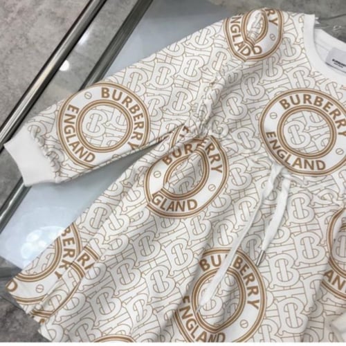 فستان بيربري ربيعي فخم